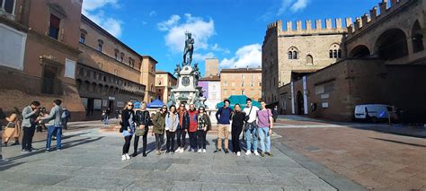 Free Walking Tour Bologna